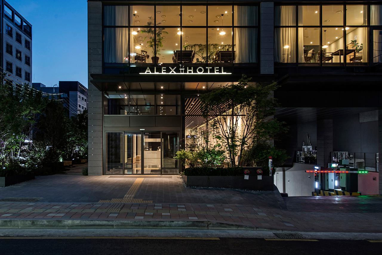 Alex 72 Hotel Suwon Zewnętrze zdjęcie