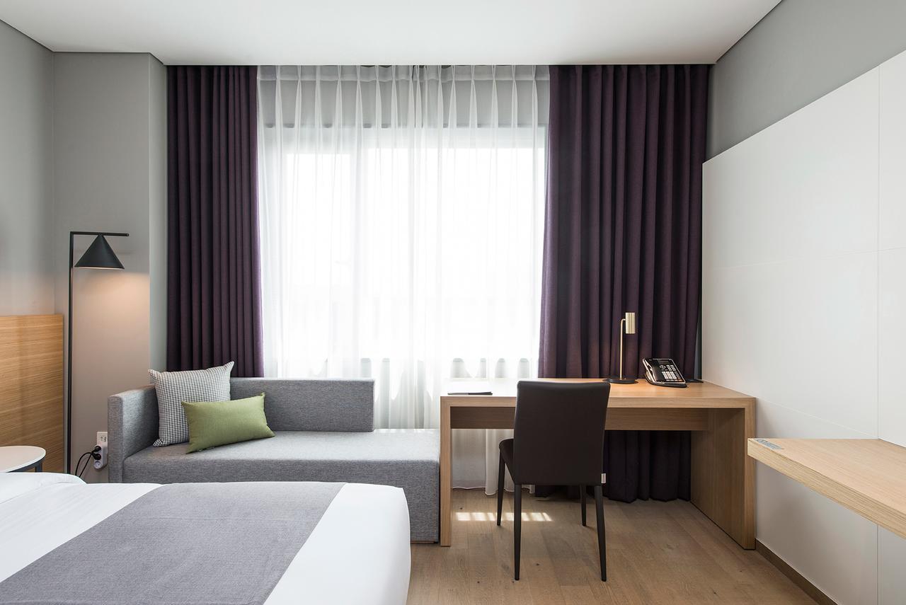 Alex 72 Hotel Suwon Zewnętrze zdjęcie